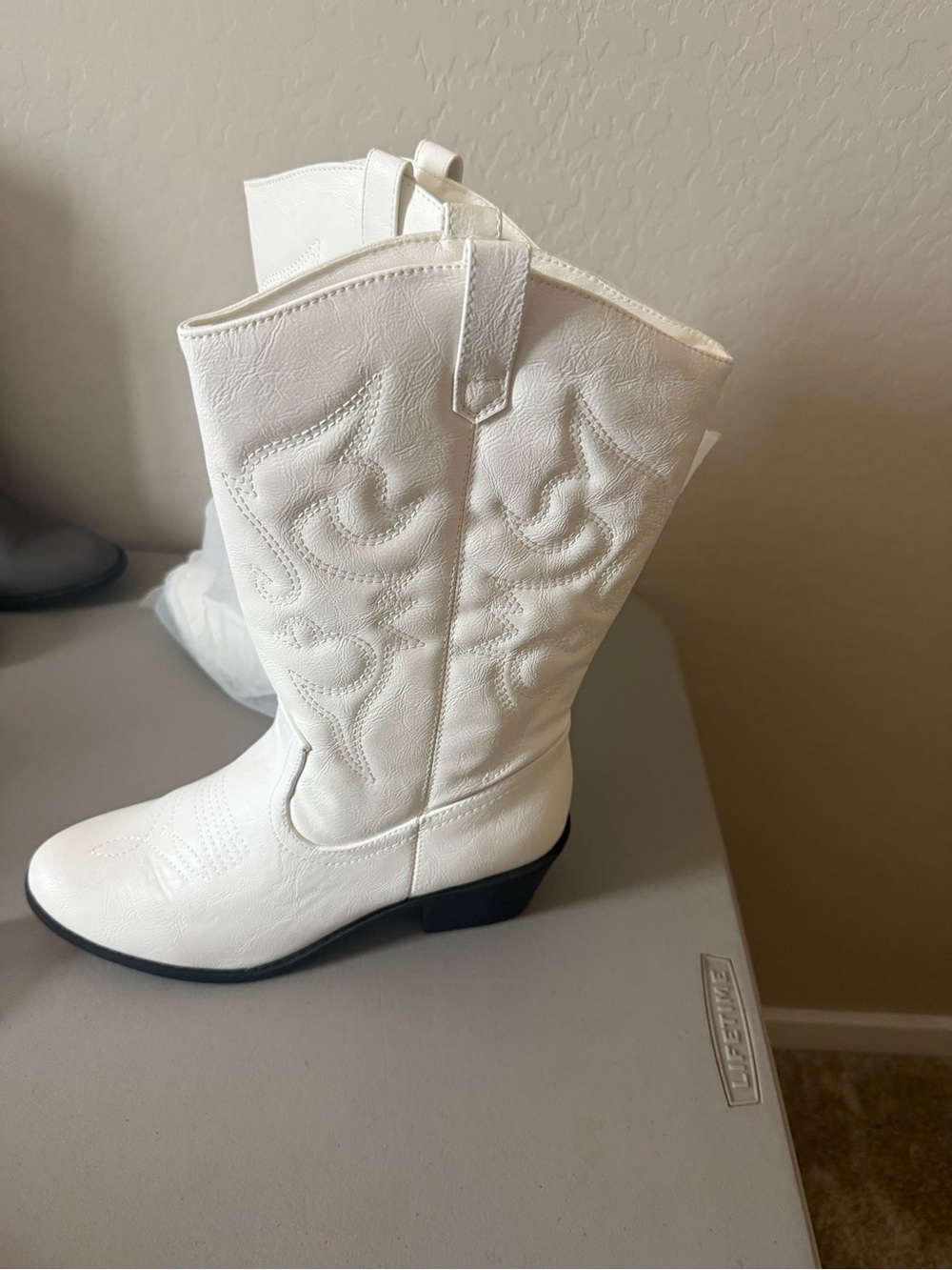 White Western Cowboy Boots
